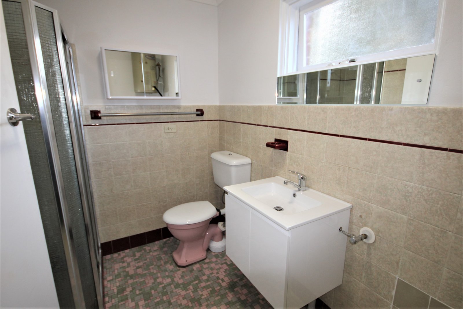 2/6 Queens Avenue KOGARAH 5