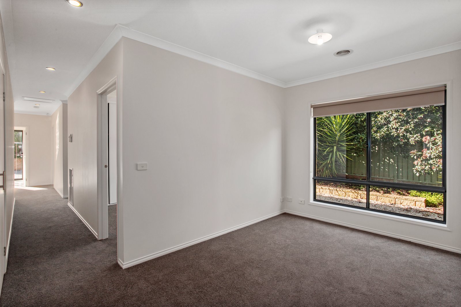 26 Rathlin Avenue JUNORTOUN 7