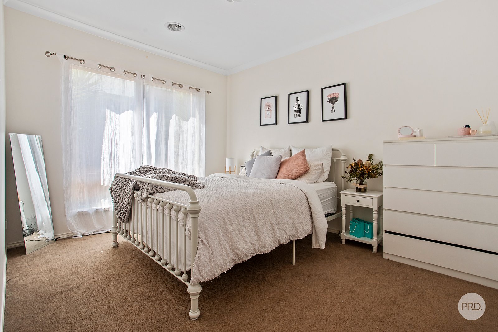 26 Rathlin Avenue JUNORTOUN 11