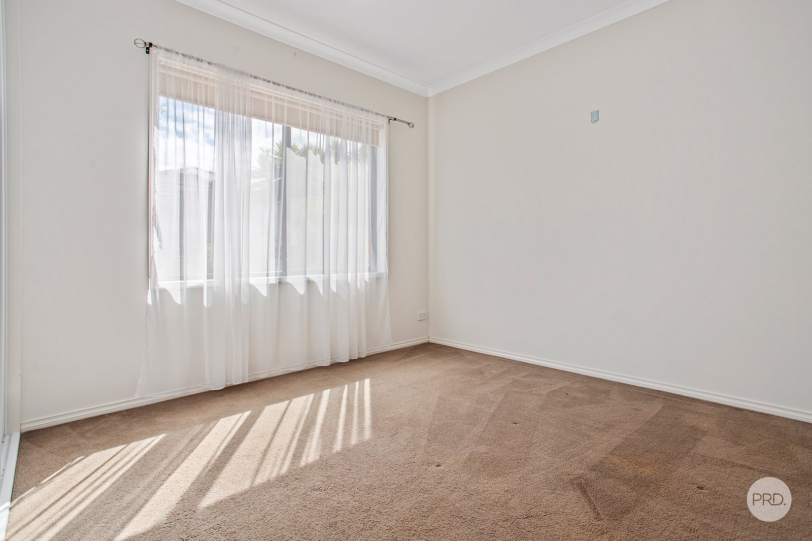 26 Rathlin Avenue JUNORTOUN 14