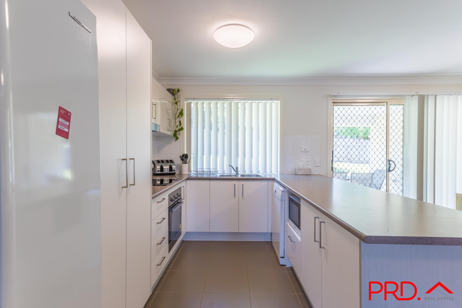 26 Regal Park Road TAMWORTH 10