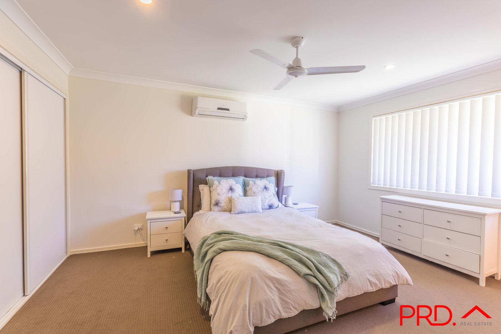 26 Regal Park Road TAMWORTH 13