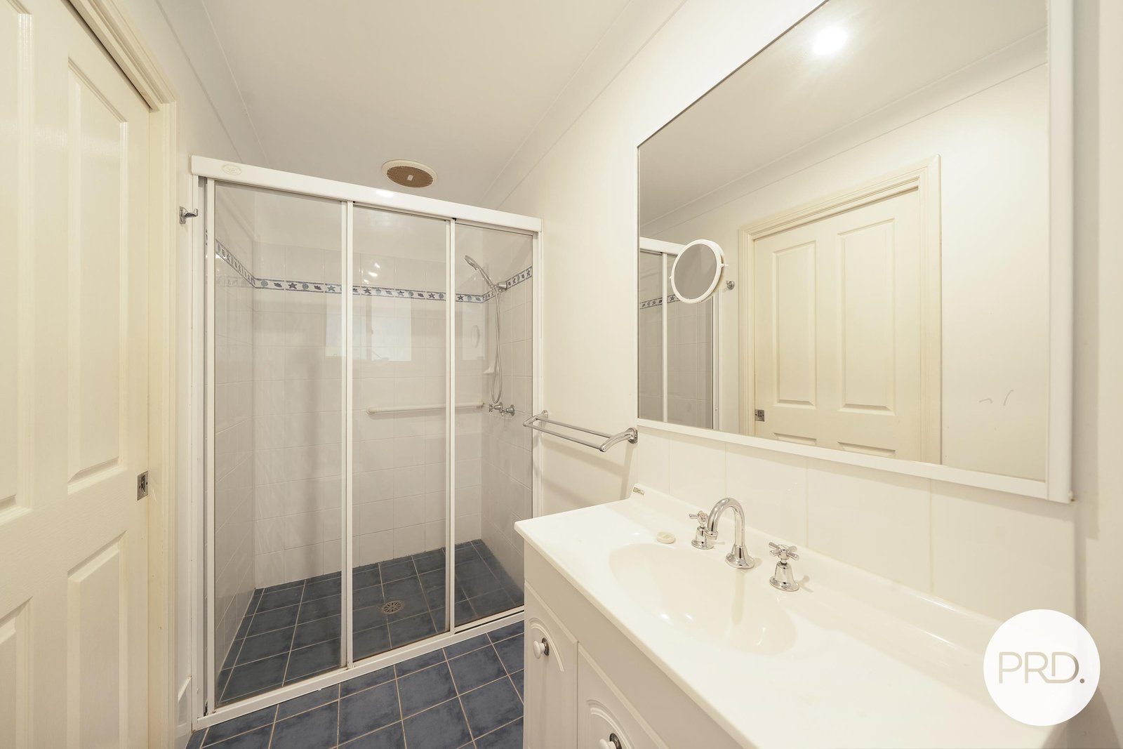 26 Reliance Crescent LAURIETON 11