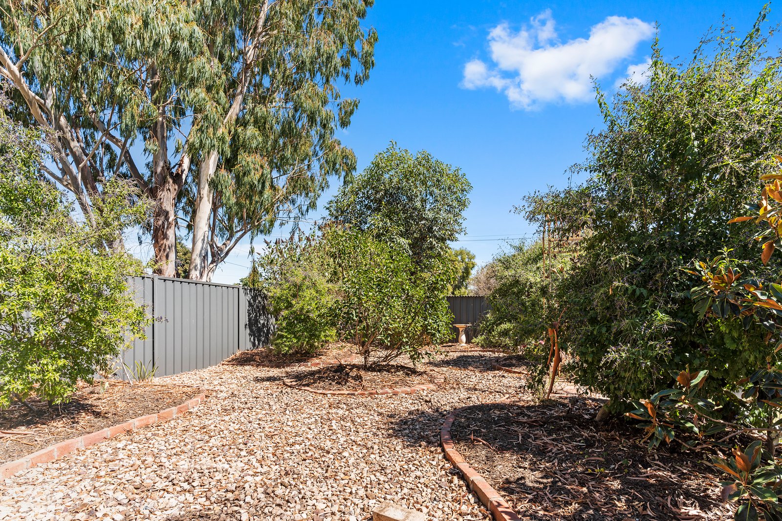 26 Reverie Street LONG GULLY 15