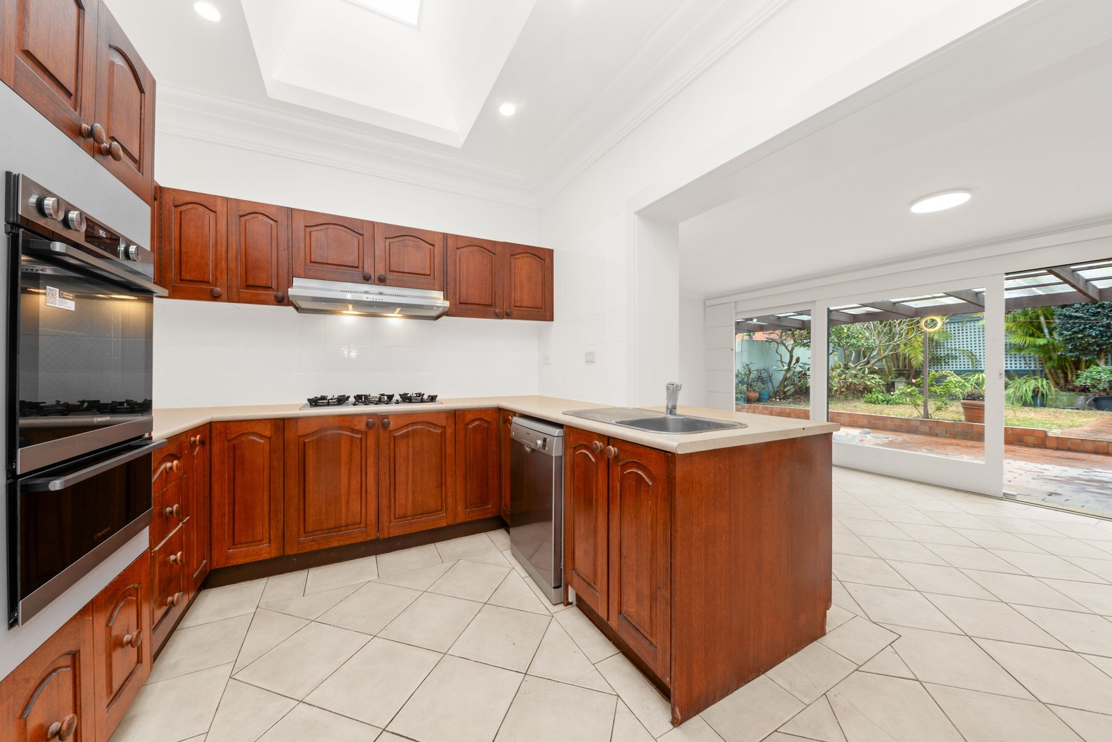 26 Ripon Way ROSEBERY 1