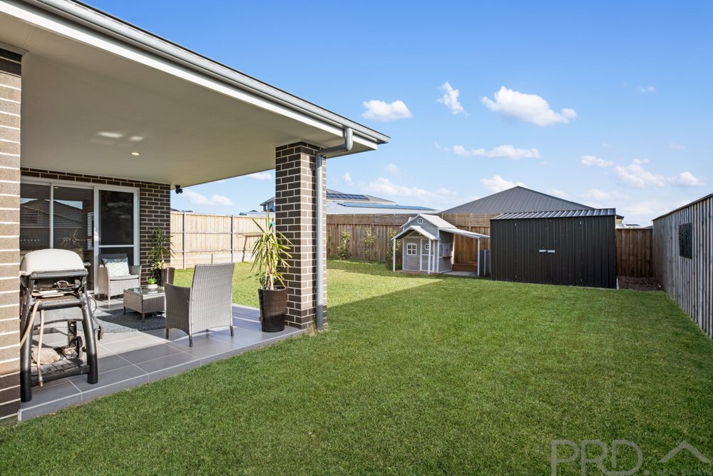 26 Rockmaster Street CHISHOLM 12