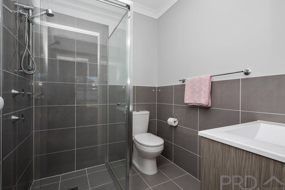 26 Rockmaster Street CHISHOLM 17