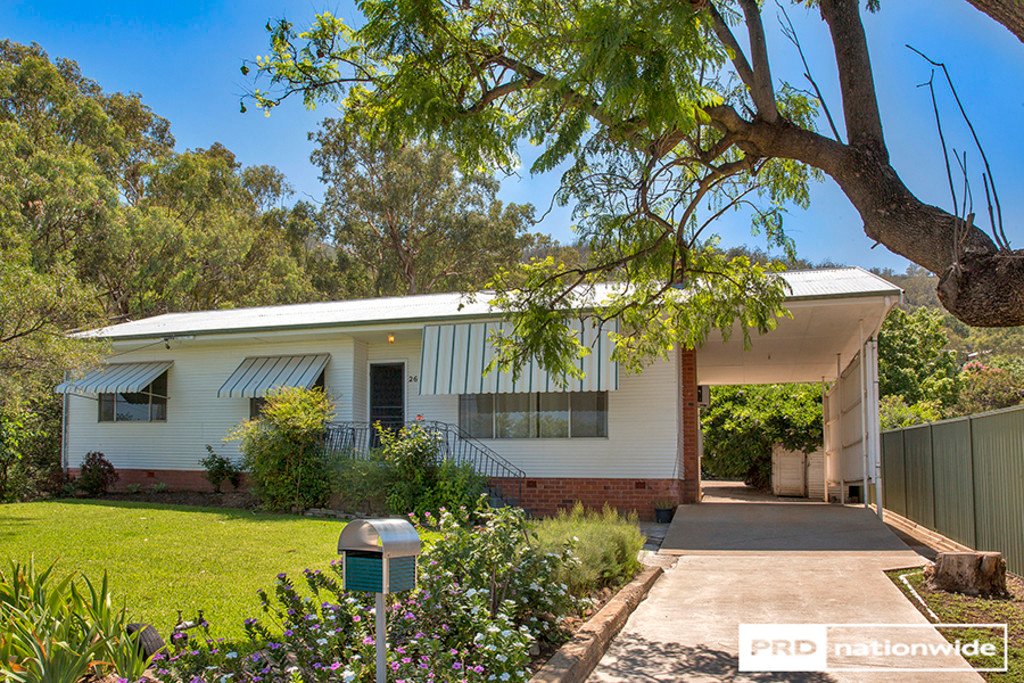 26 Rosedale Avenue TAMWORTH 1