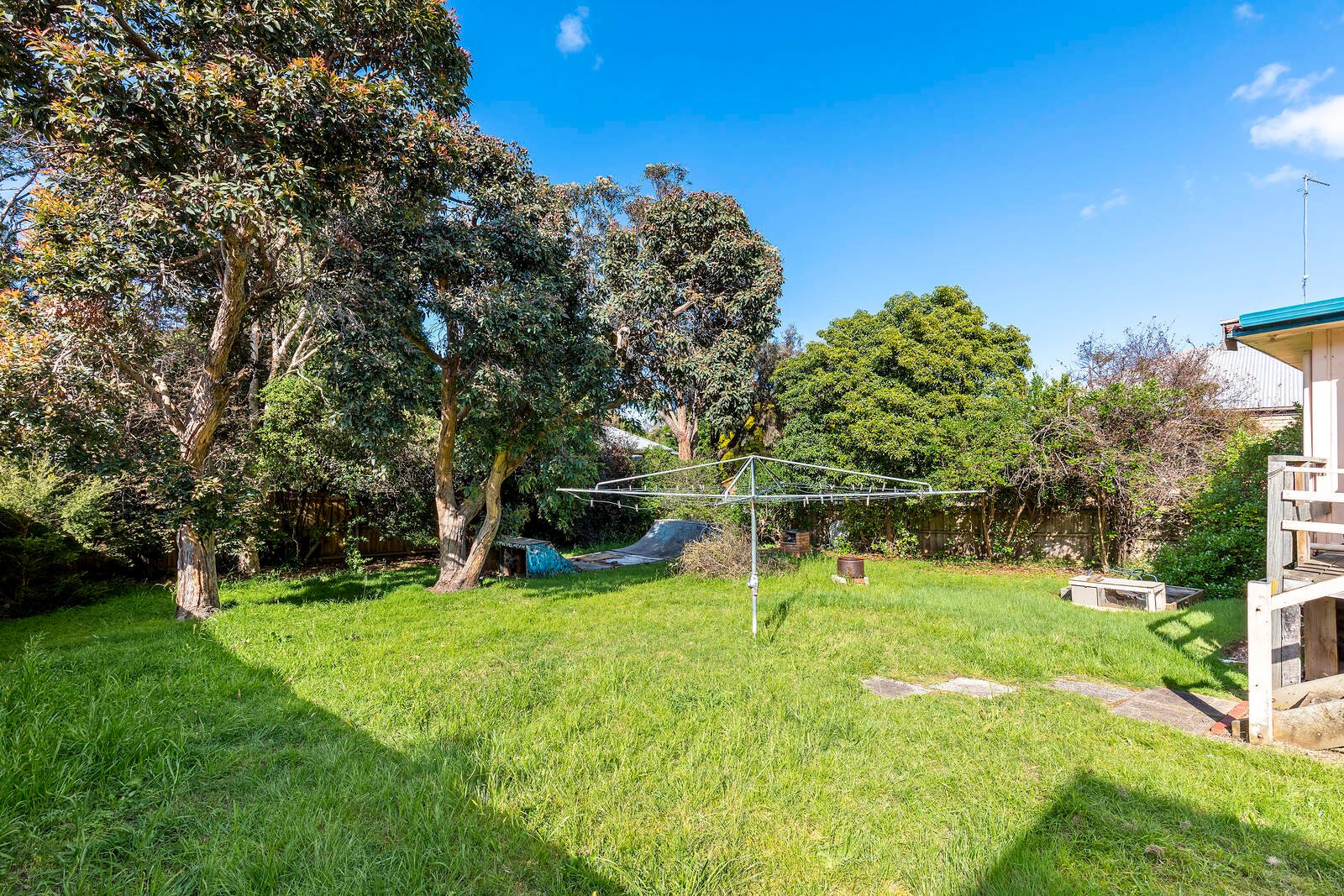 Real Estate and Property in 26 Rosella Court, Ocean Grove, VIC
