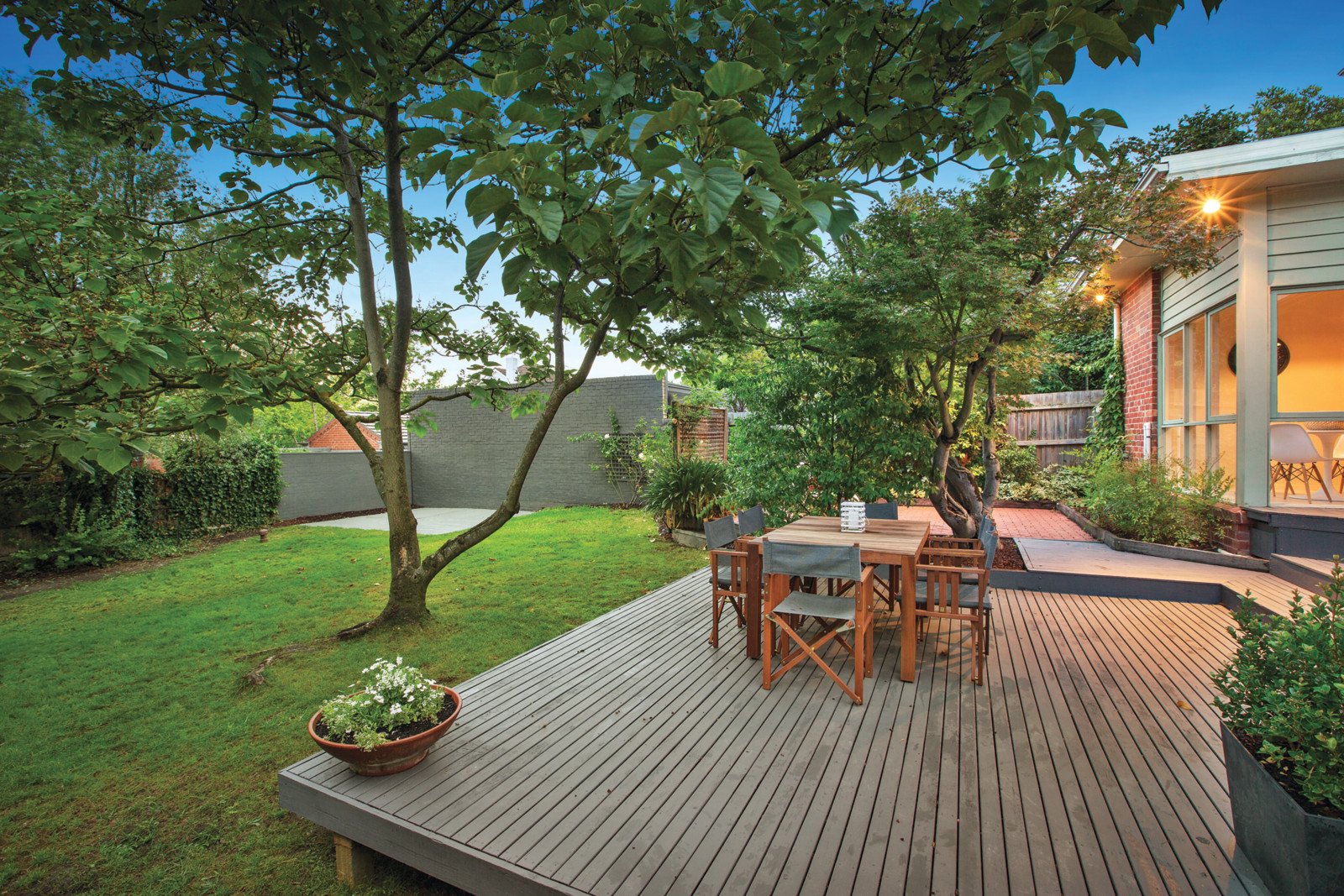 26 Salisbury Avenue, Mont Albert, VIC