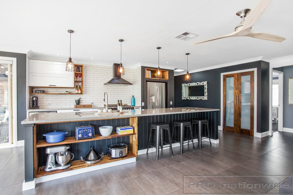 26 Sandalwood Avenue THORNTON 7