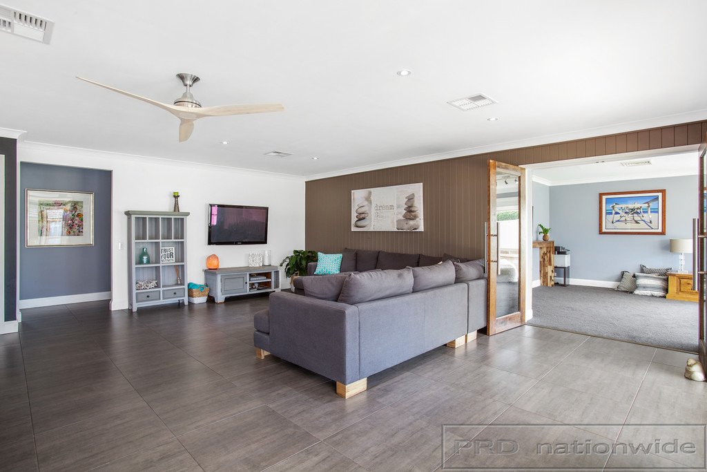 26 Sandalwood Avenue THORNTON 11