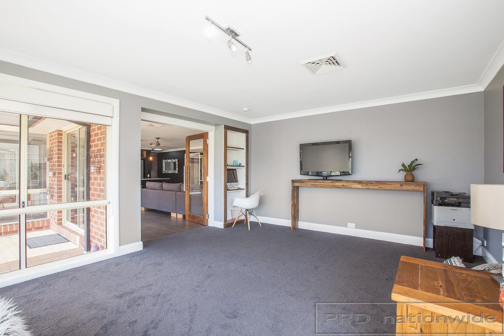 26 Sandalwood Avenue THORNTON 13