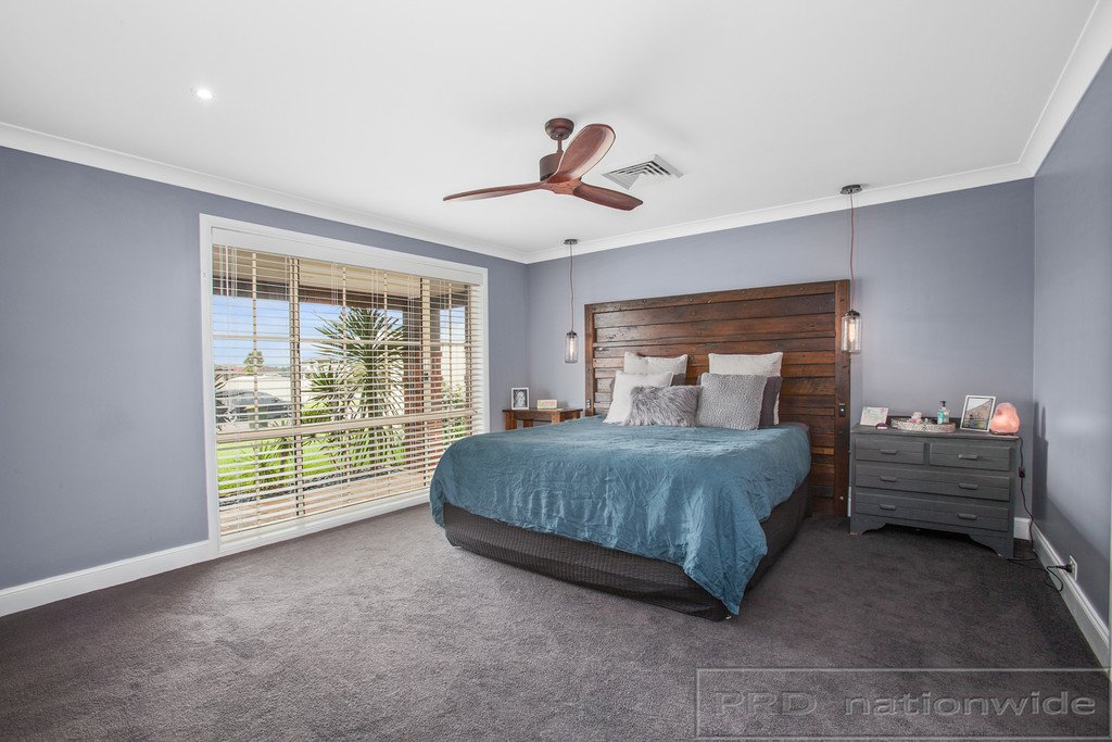 26 Sandalwood Avenue THORNTON 15