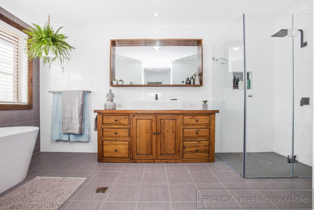 26 Sandalwood Avenue THORNTON 16