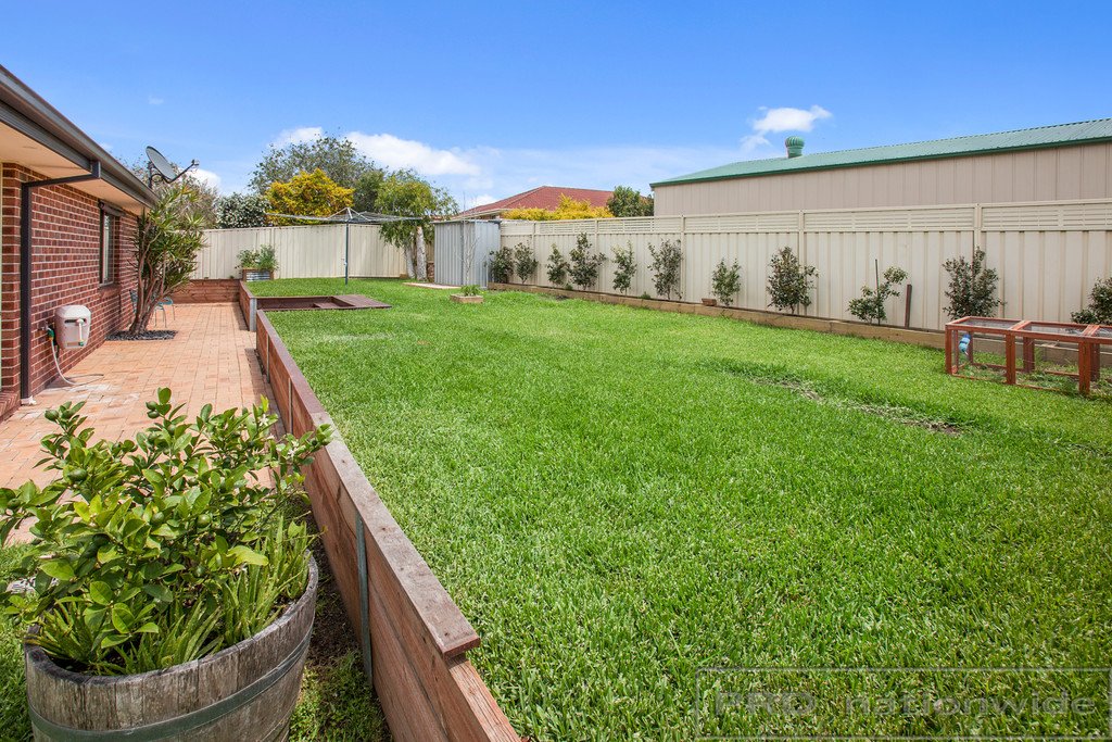 26 Sandalwood Avenue THORNTON 25