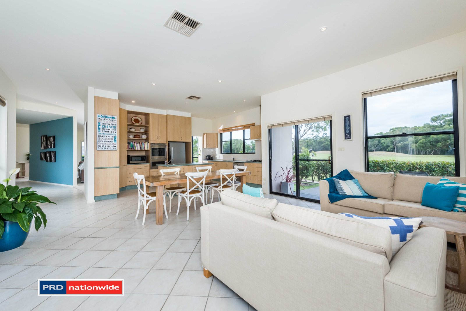 26 Sanderling Close SALAMANDER BAY 9