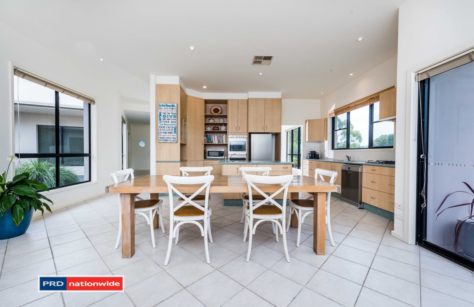 26 Sanderling Close SALAMANDER BAY 11