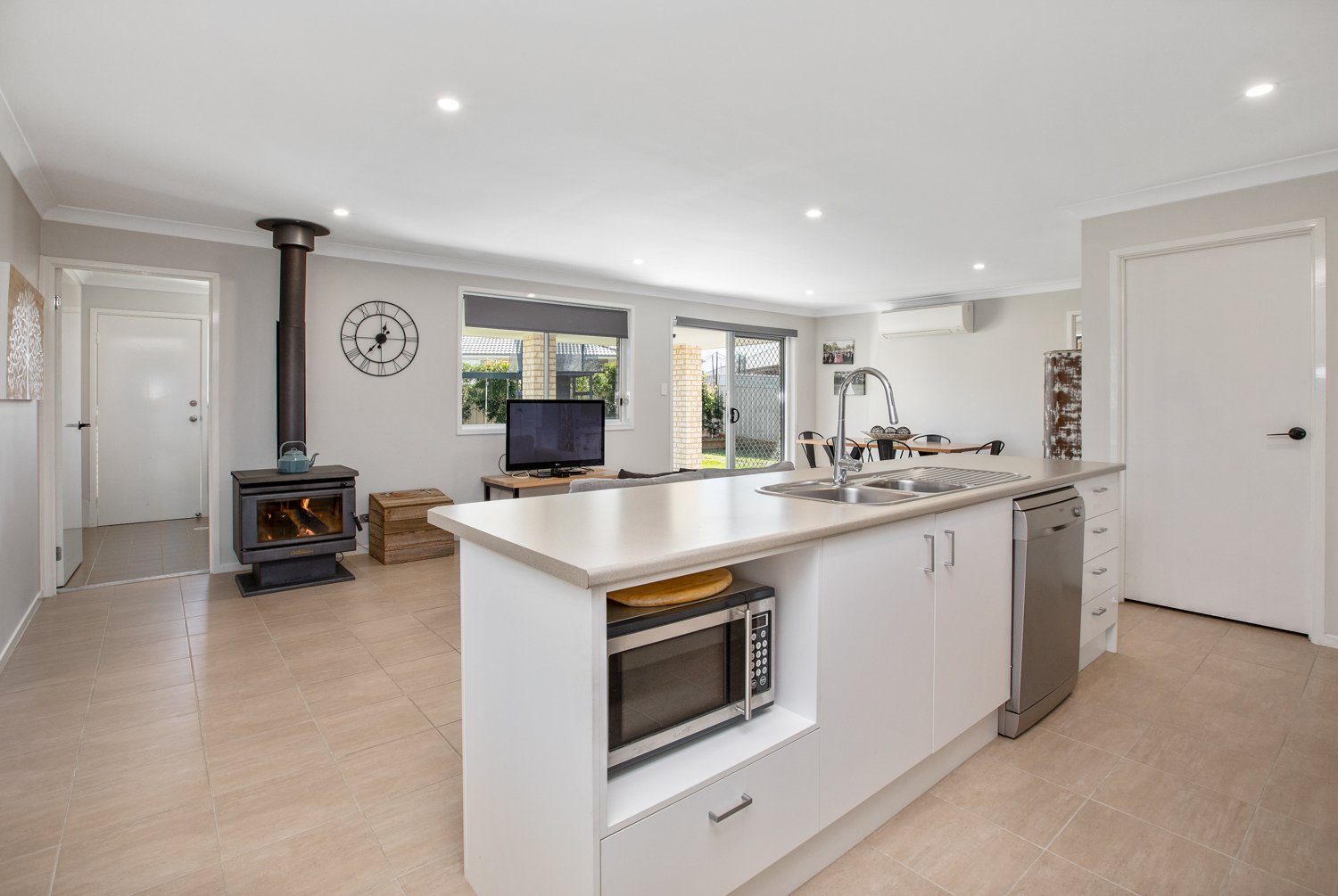 26 Sapphire Drive RUTHERFORD 6