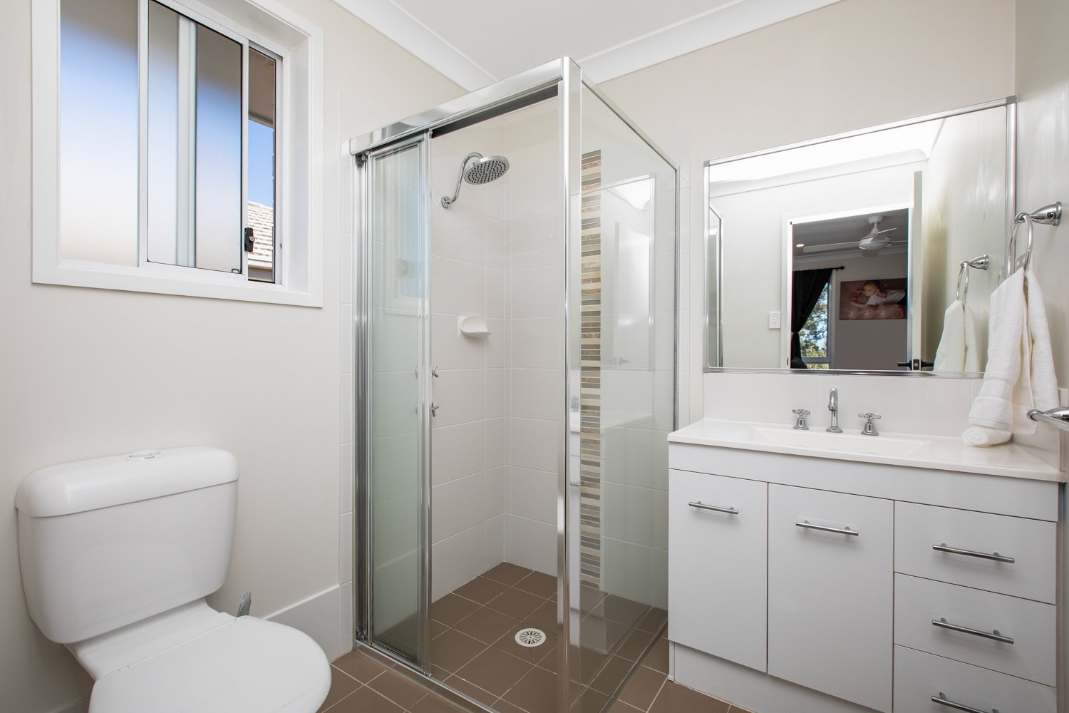 26 Sapphire Drive RUTHERFORD 18