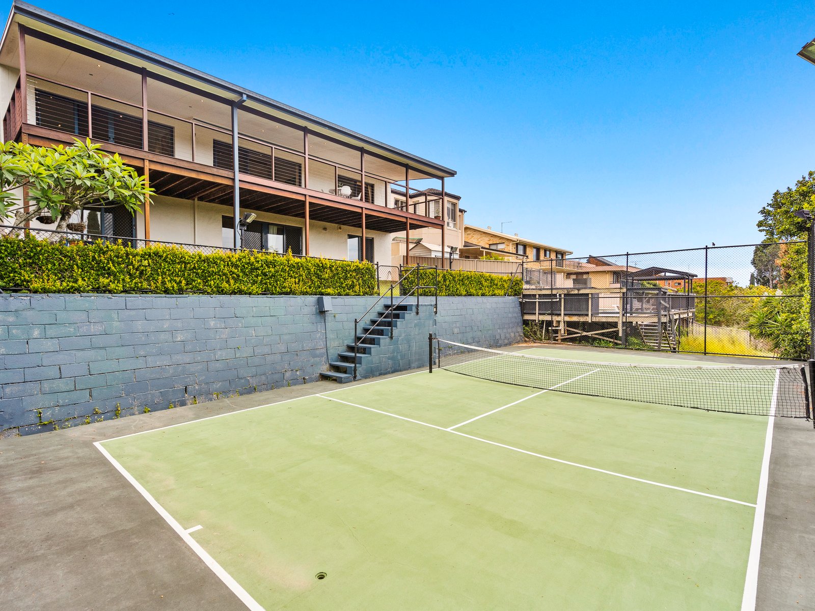 26 Seaview Parade ELANORA 16