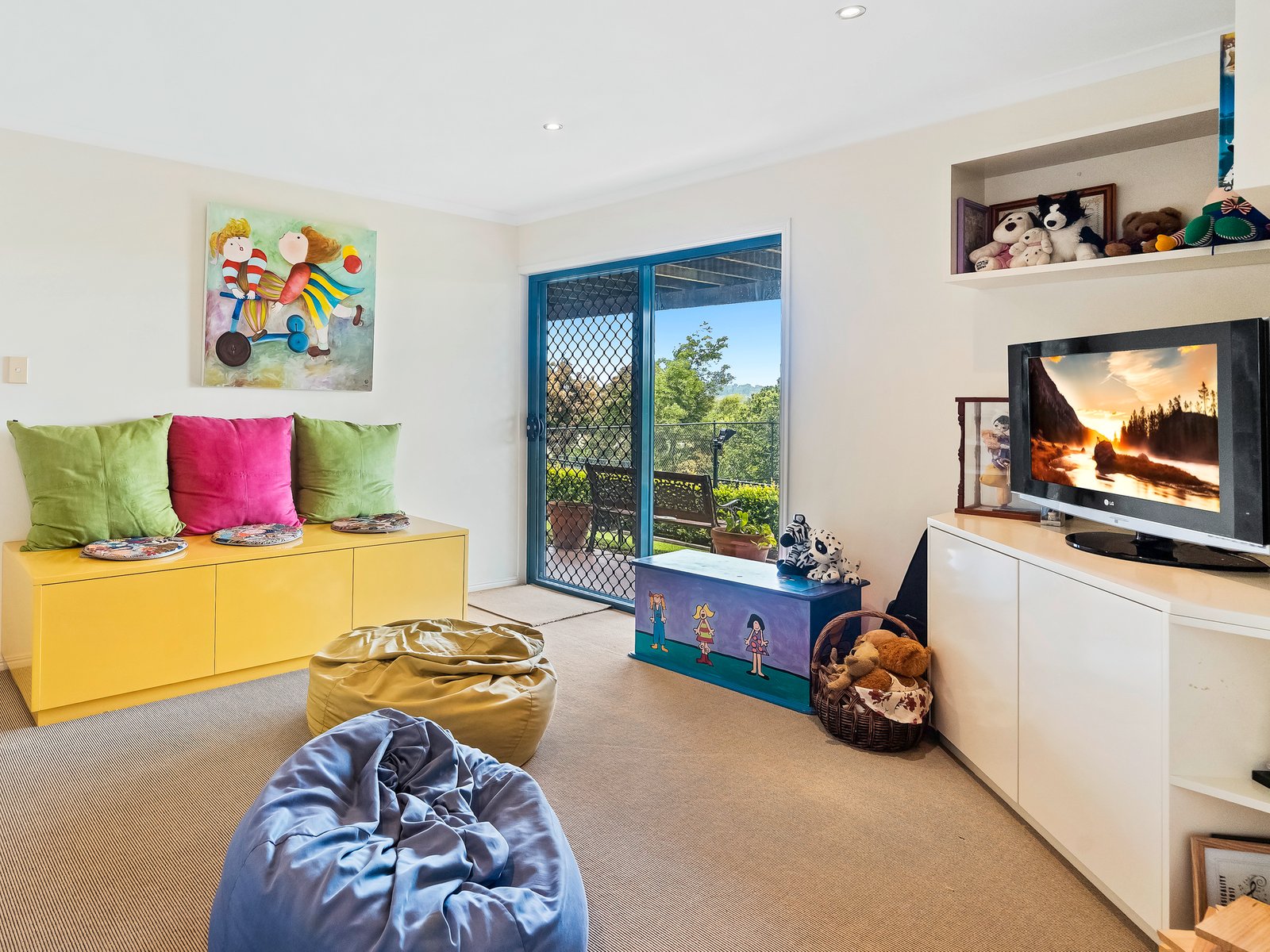 26 Seaview Parade ELANORA 20