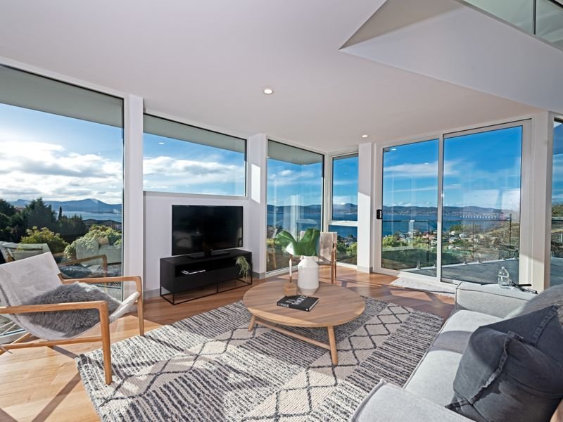 26 Shepherd Street SANDY BAY 6