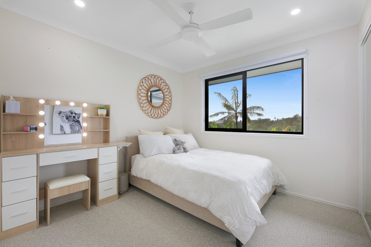 26 Sirec Way BURLEIGH HEADS 18