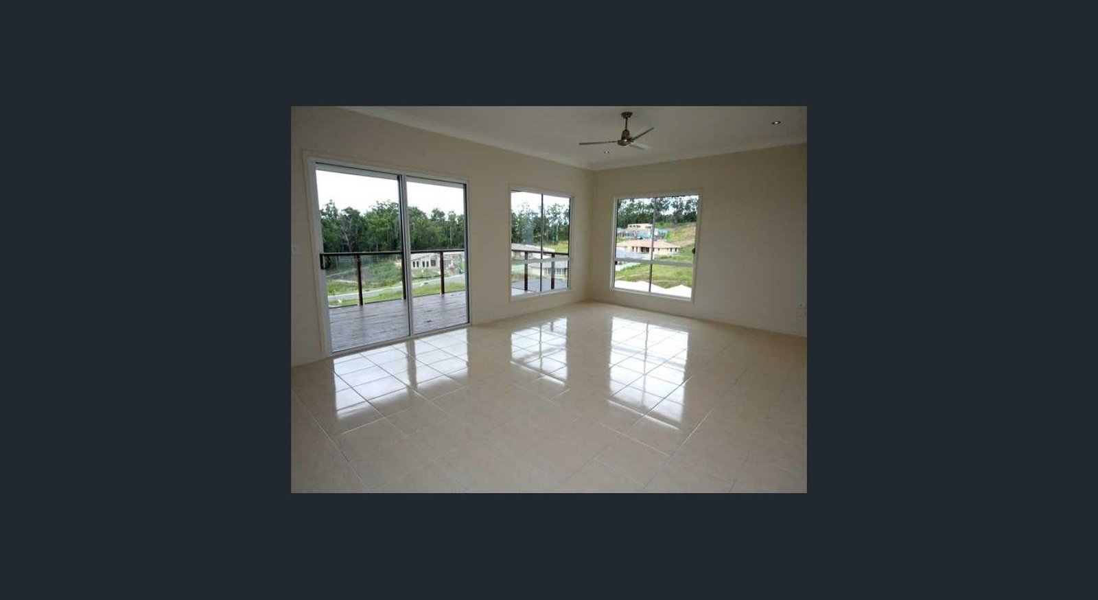 26 Snowwood Street REEDY CREEK 3