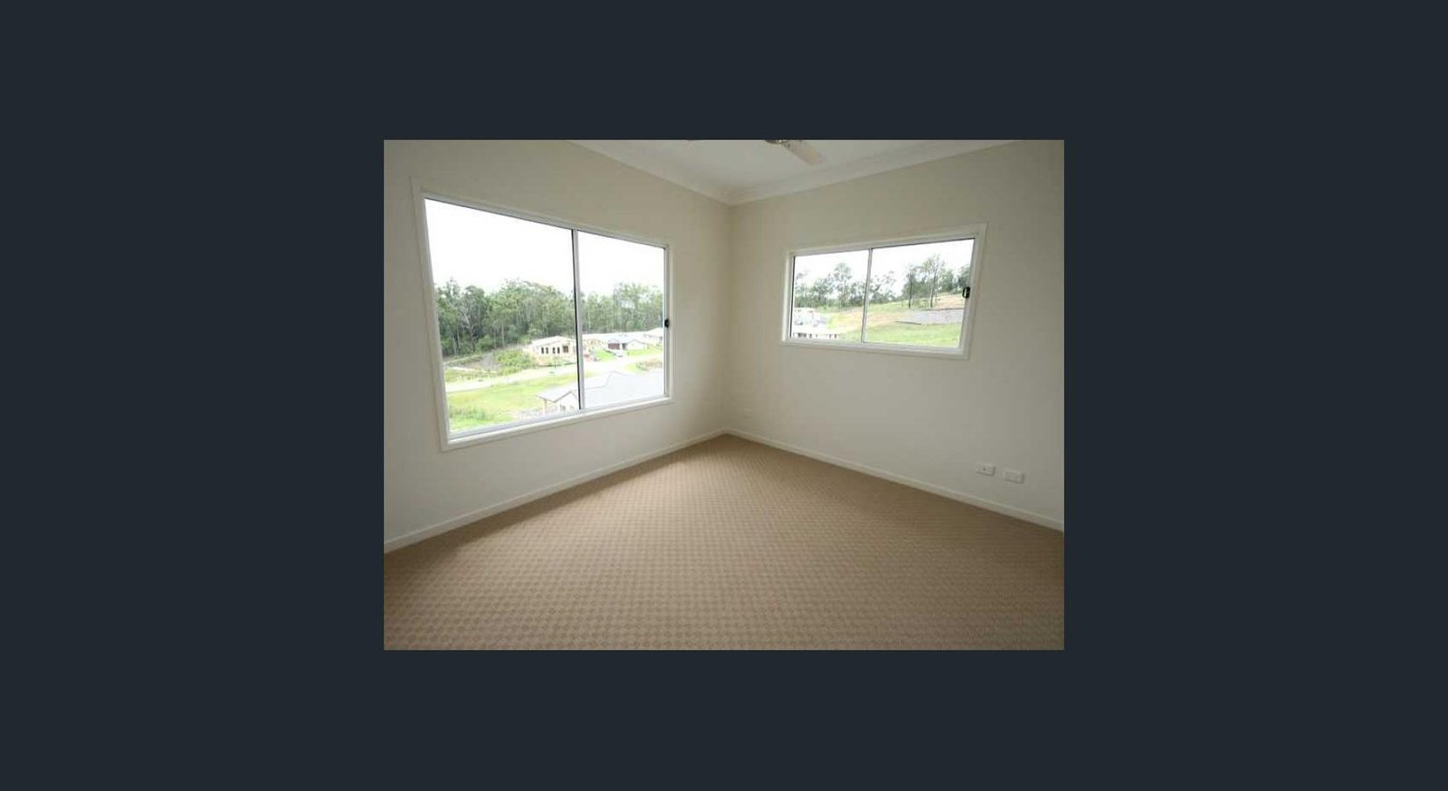 26 Snowwood Street REEDY CREEK 5