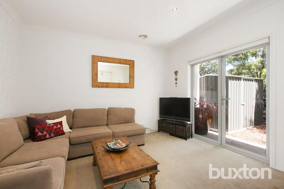 Gallery: 26 Spicer Street