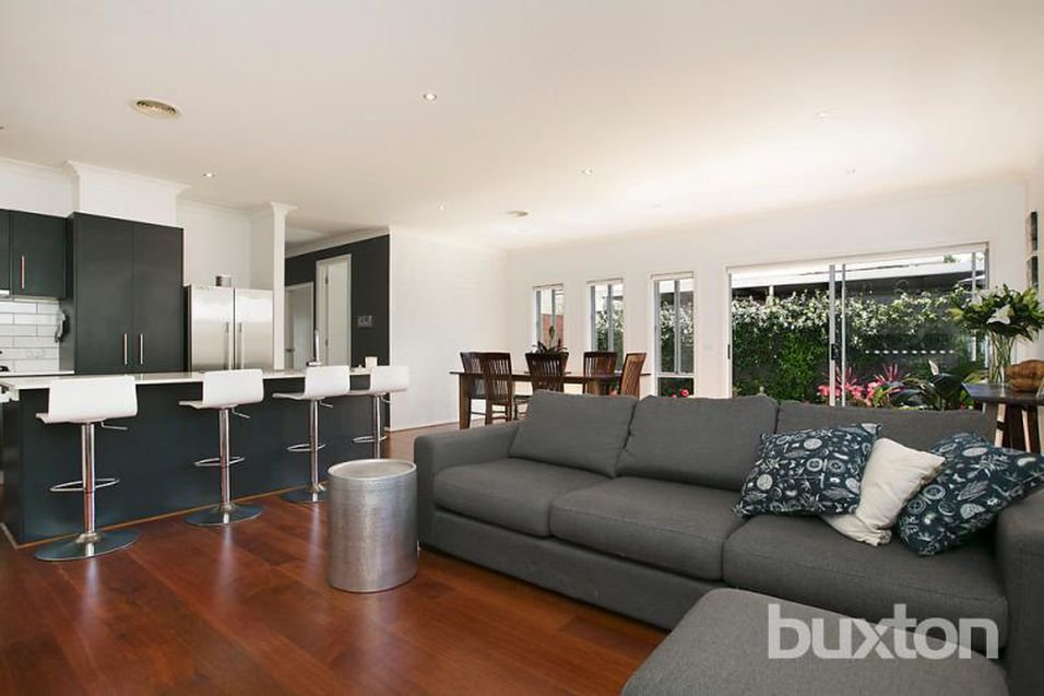 Gallery: 26 Spicer Street