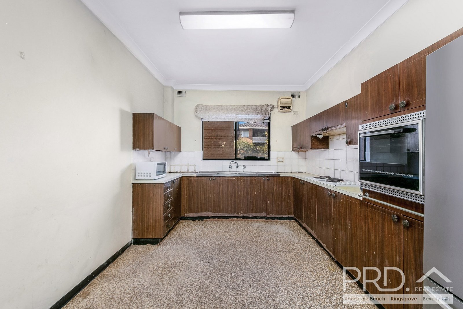 2/6 St Georges Parade HURSTVILLE 5