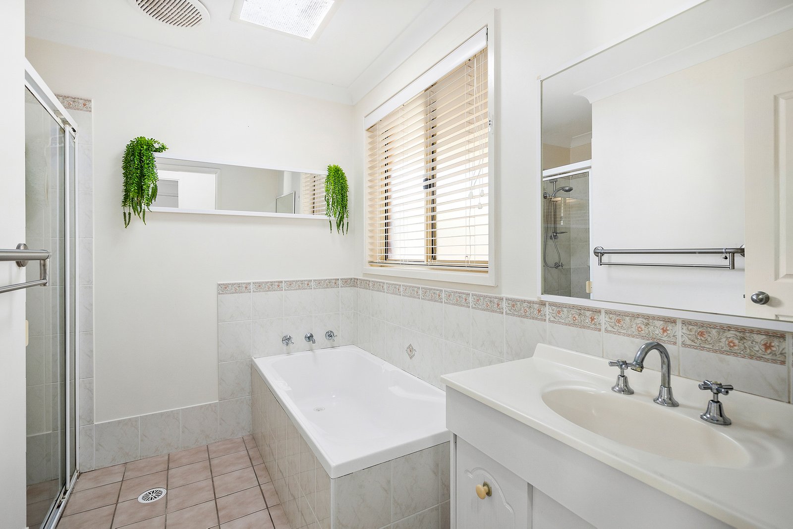 26 Stanthorpe Drive KANAHOOKA 5