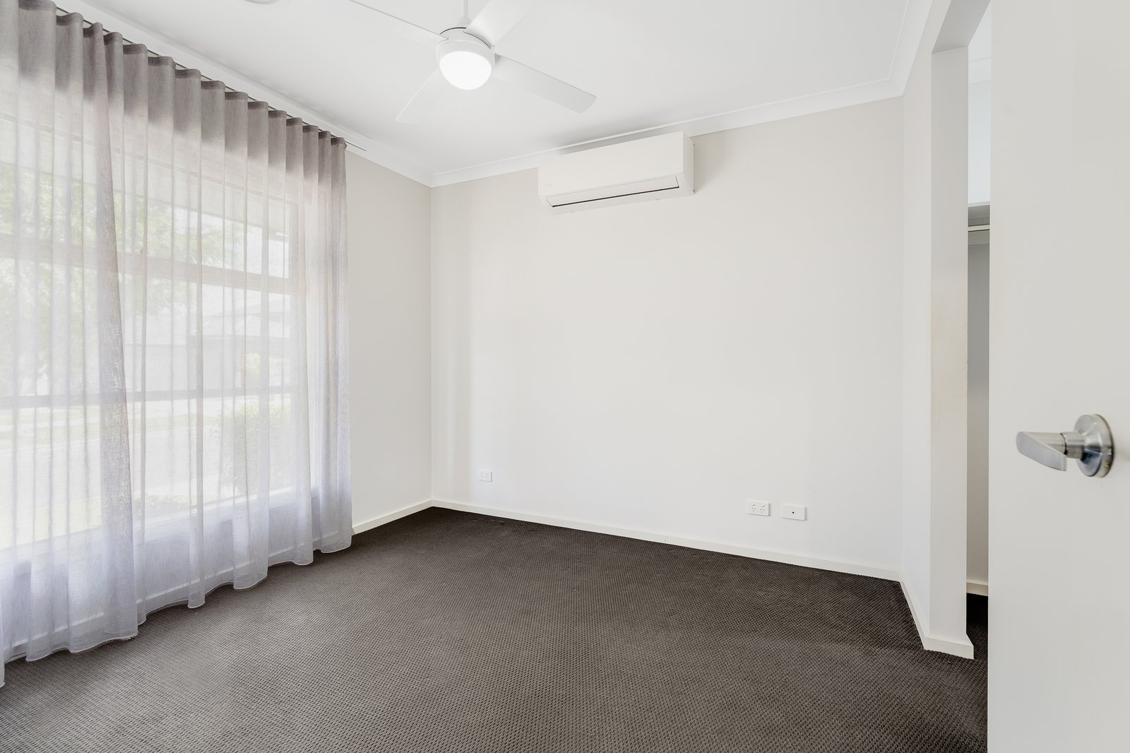 Gallery: 26 Stephenson Drive