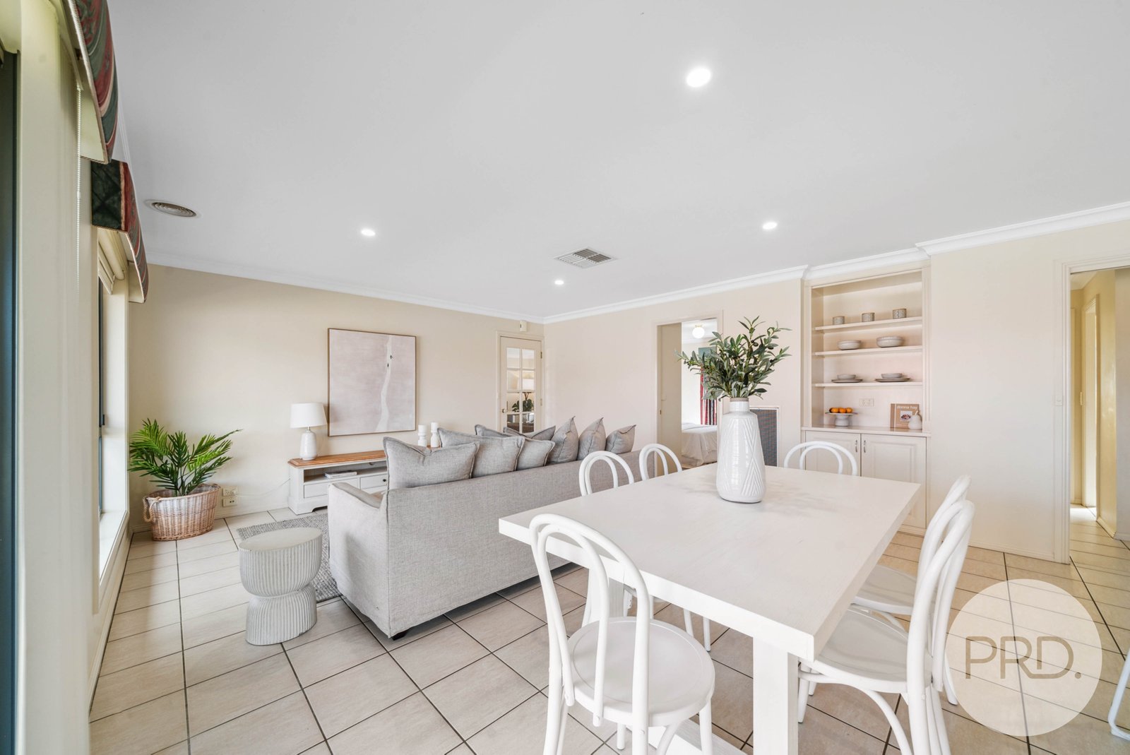 26 Stirling Boulevard TATTON 7