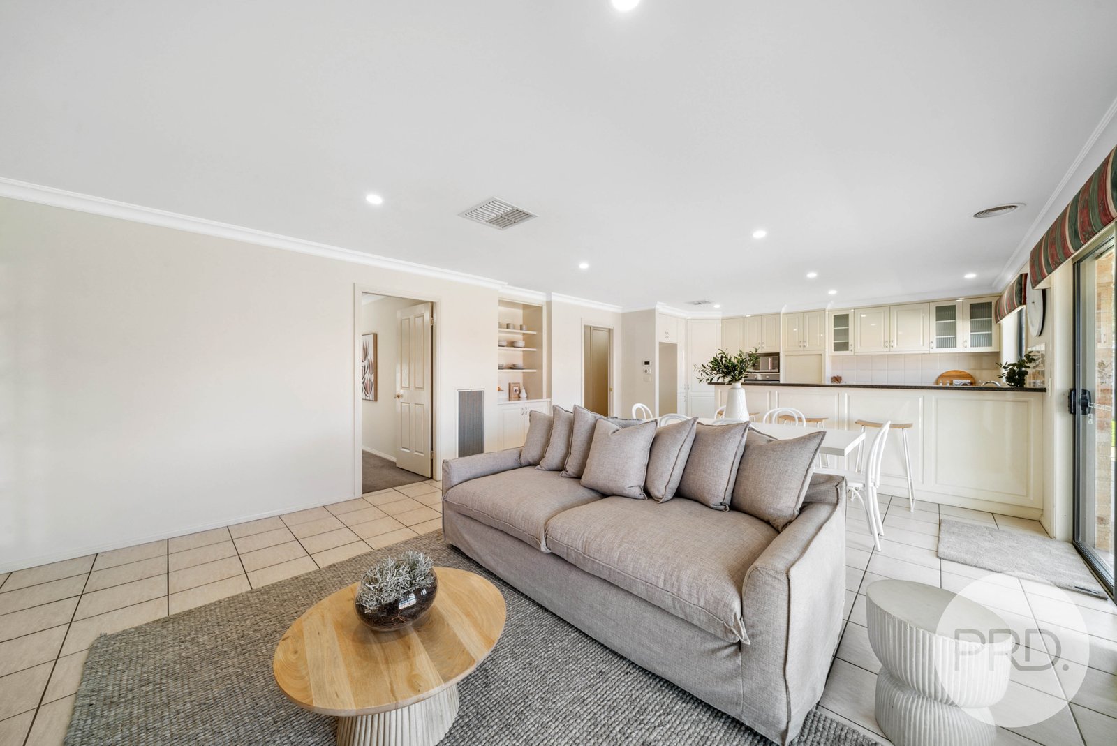 26 Stirling Boulevard TATTON 10