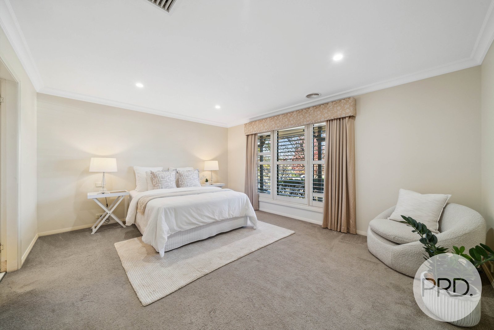 26 Stirling Boulevard TATTON 11