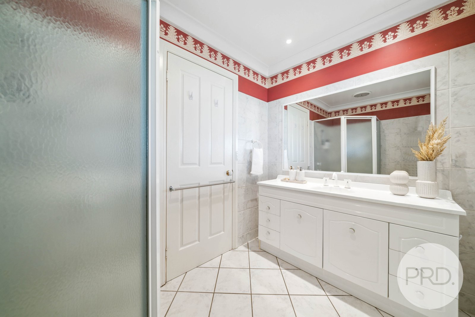 26 Stirling Boulevard TATTON 12