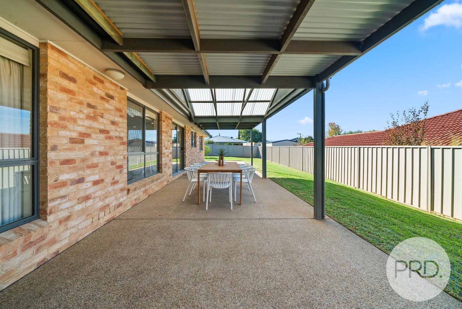 26 Stirling Boulevard TATTON 18