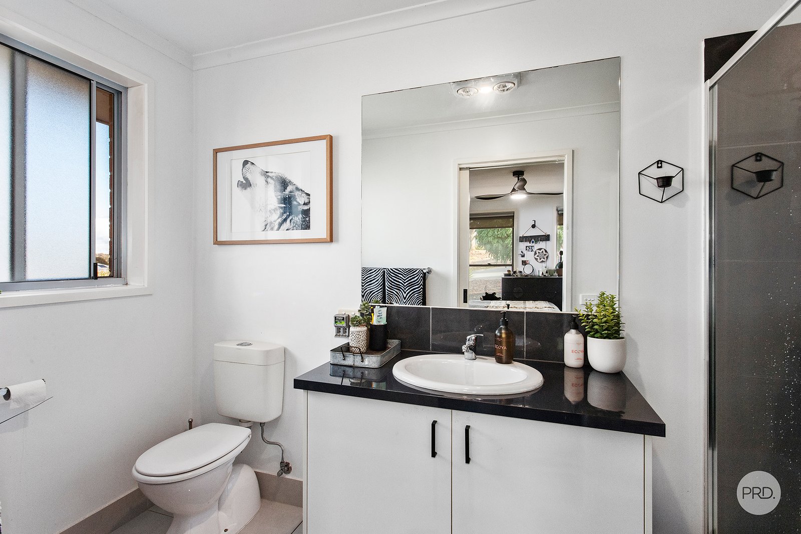 26 Stoneham Street GOLDEN SQUARE 7