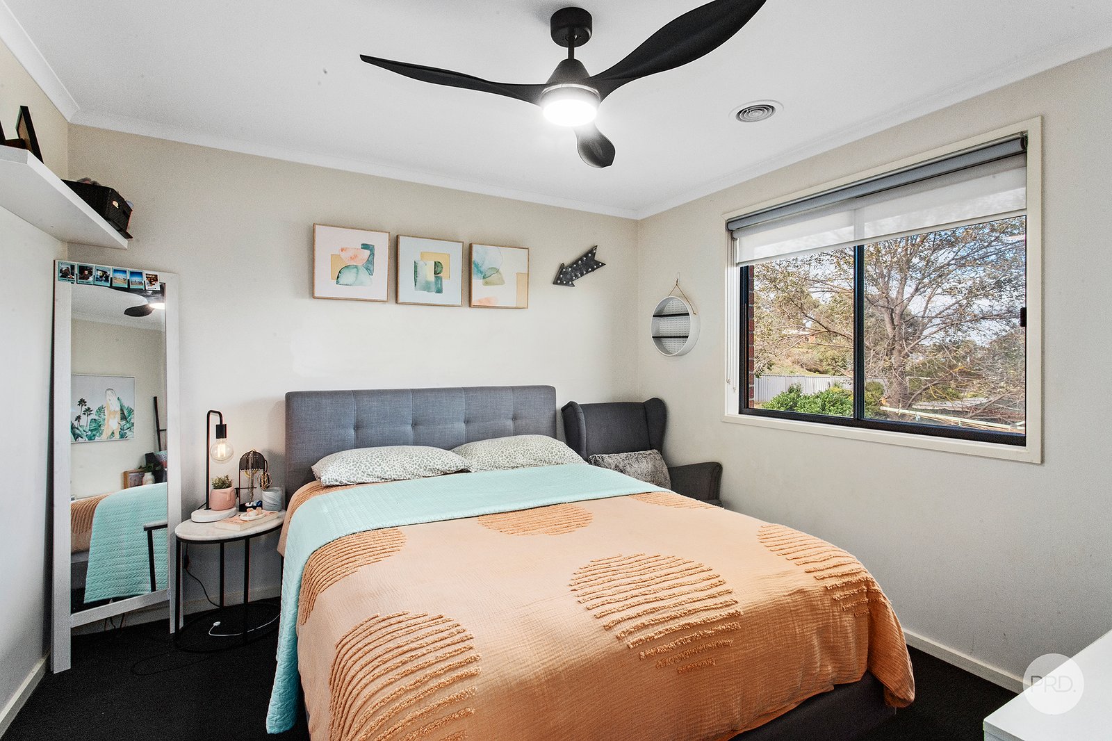 26 Stoneham Street GOLDEN SQUARE 8