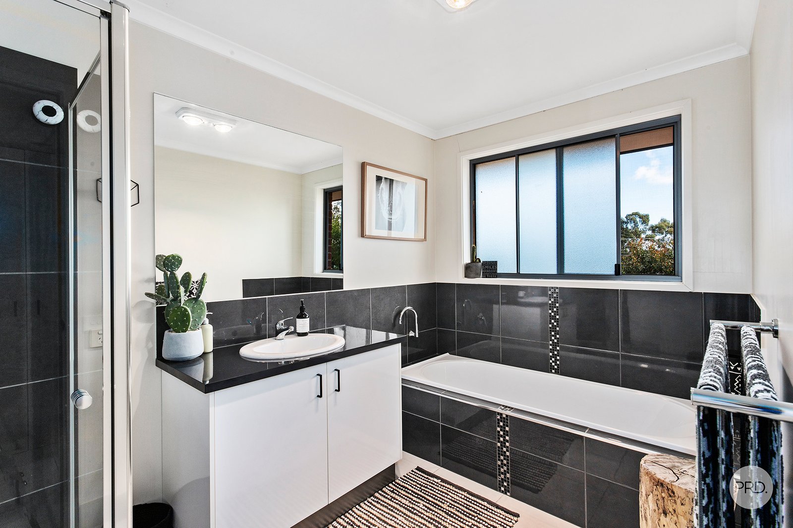 26 Stoneham Street GOLDEN SQUARE 10