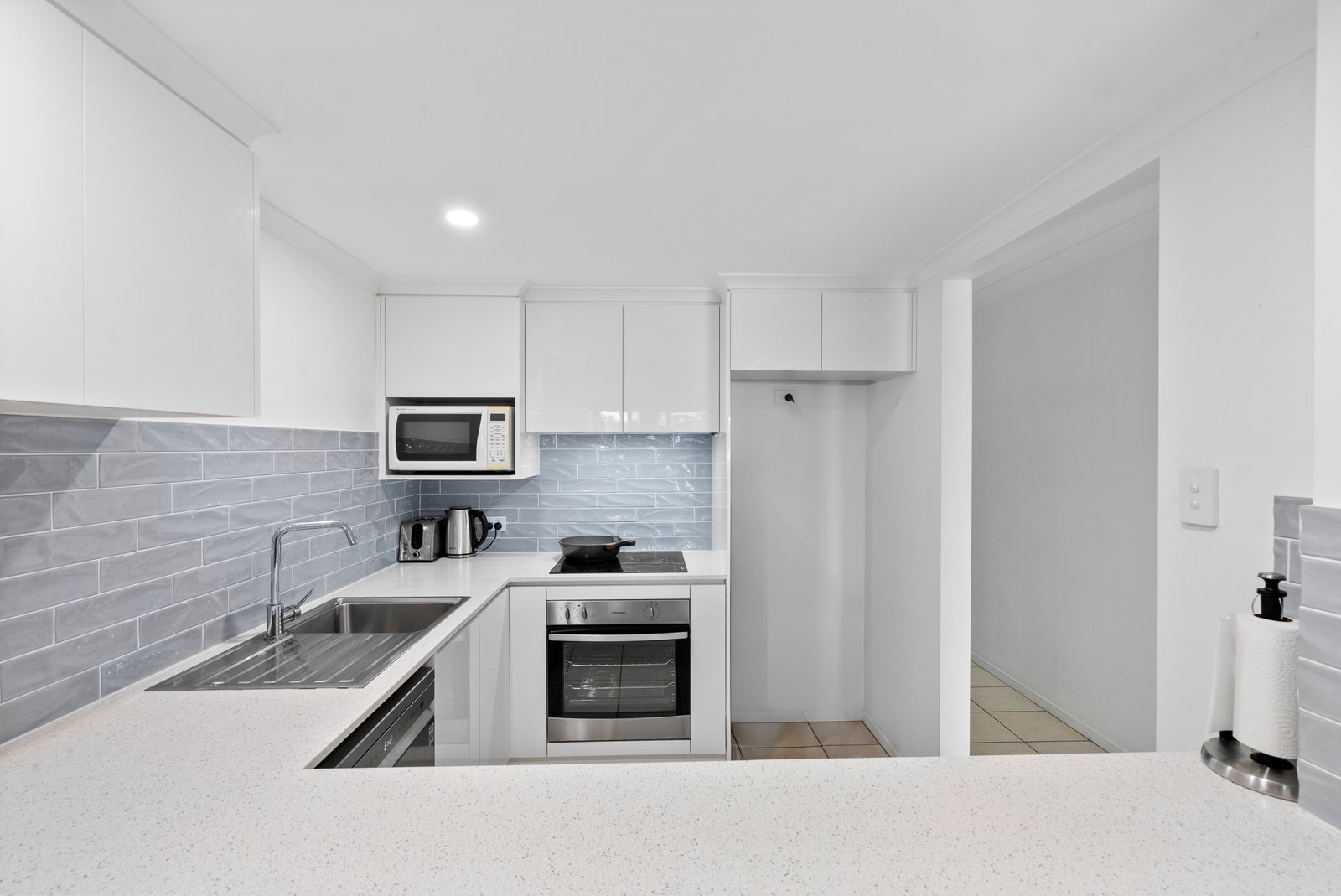 2/6 Sunbird Street BURLEIGH WATERS 11