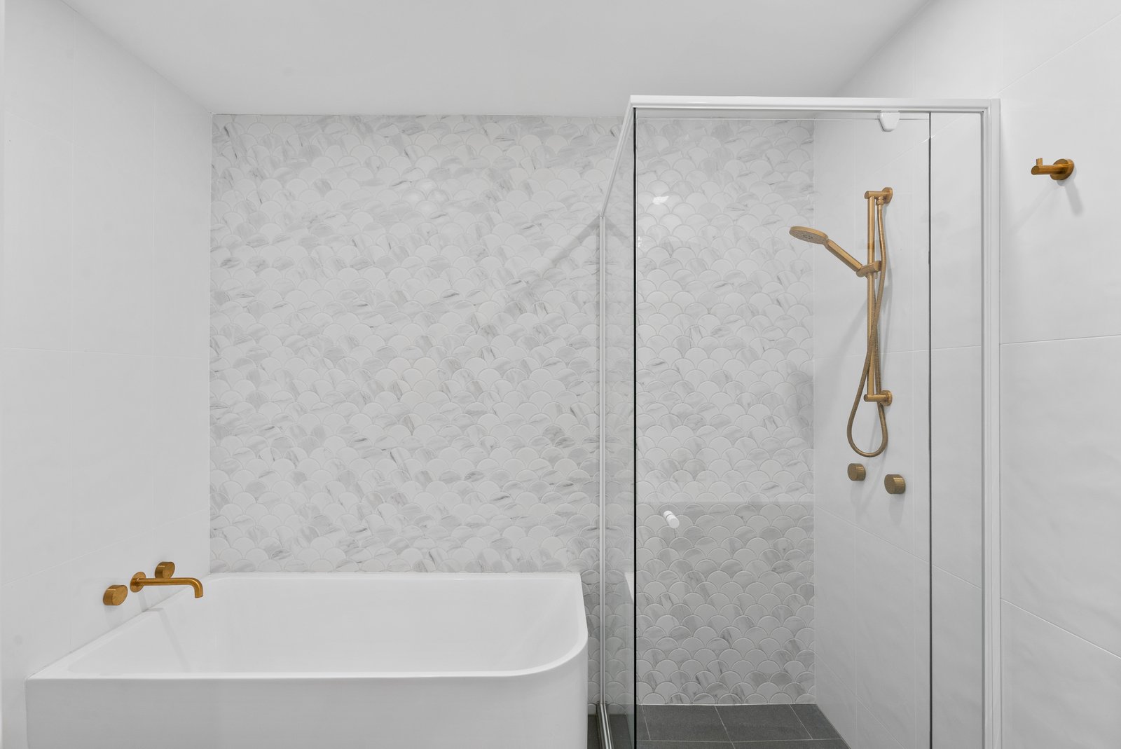 2/6 Sunbird Street BURLEIGH WATERS 12