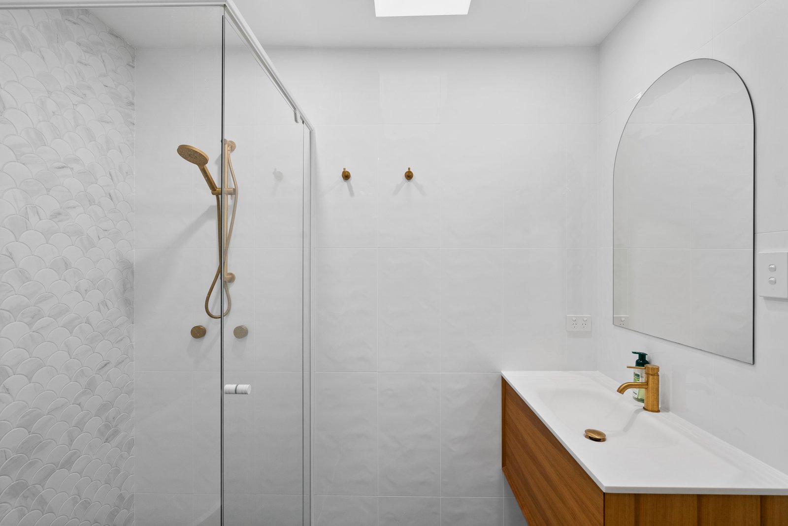 2/6 Sunbird Street BURLEIGH WATERS 13