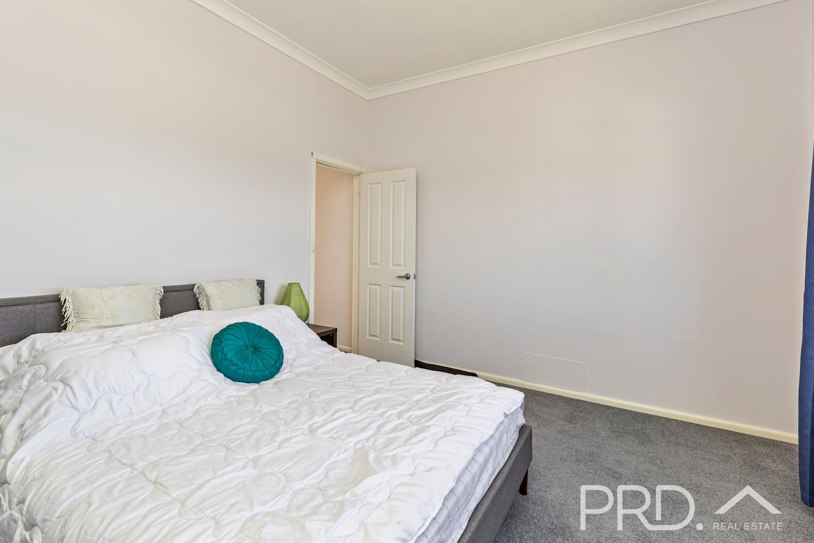 26 Sunnyside Avenue BATLOW 8