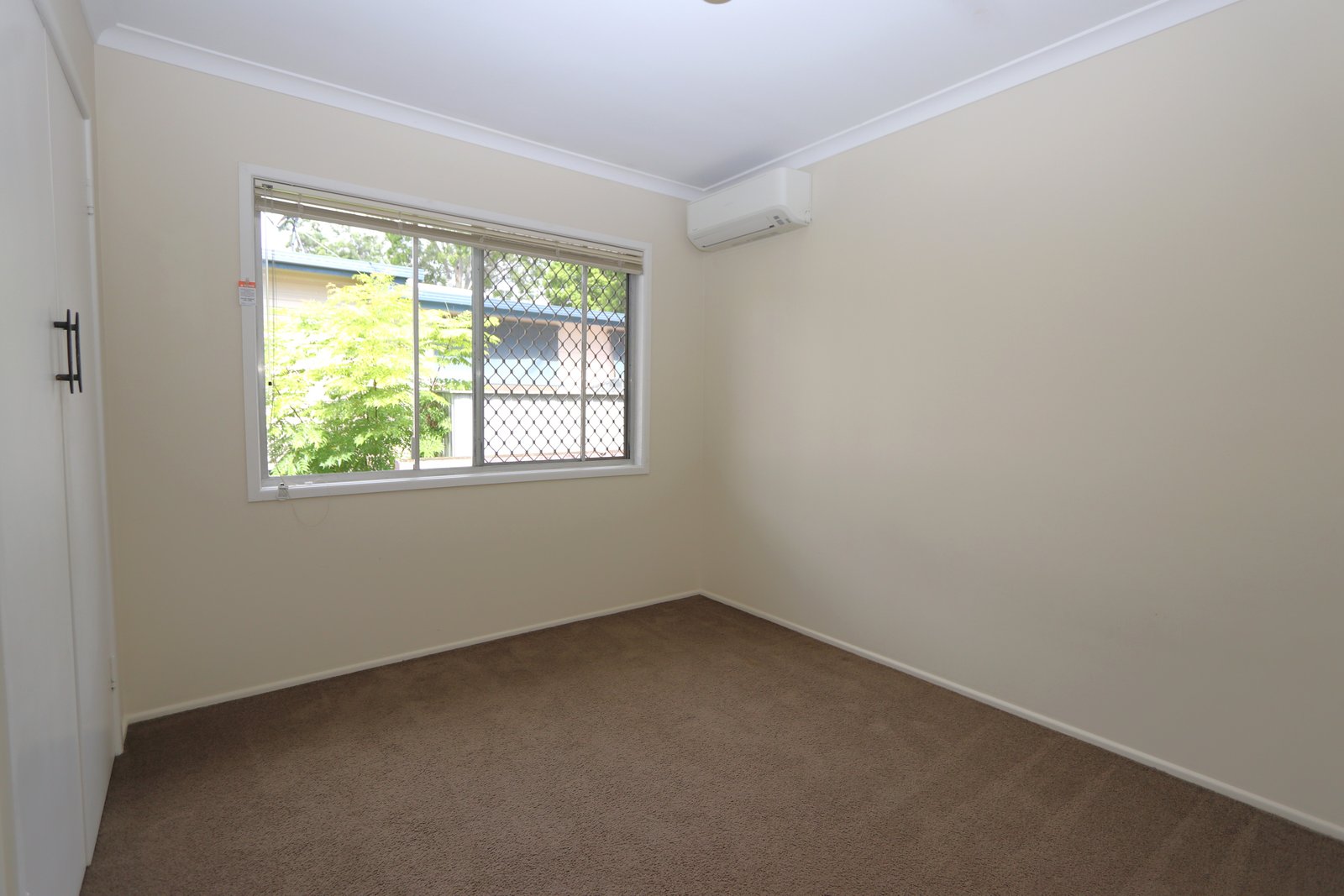 26 Susanne Street SOUTHPORT 9
