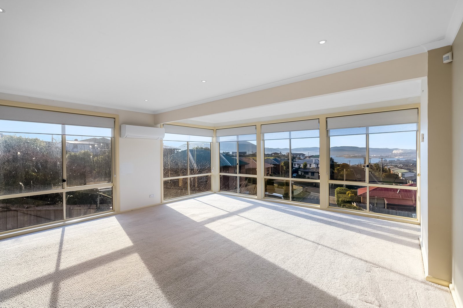 2/6 Taree Street BERRIEDALE 2