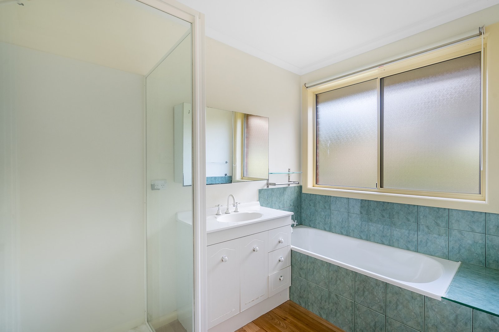 2/6 Taree Street BERRIEDALE 9